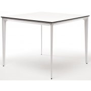 молочный / белый