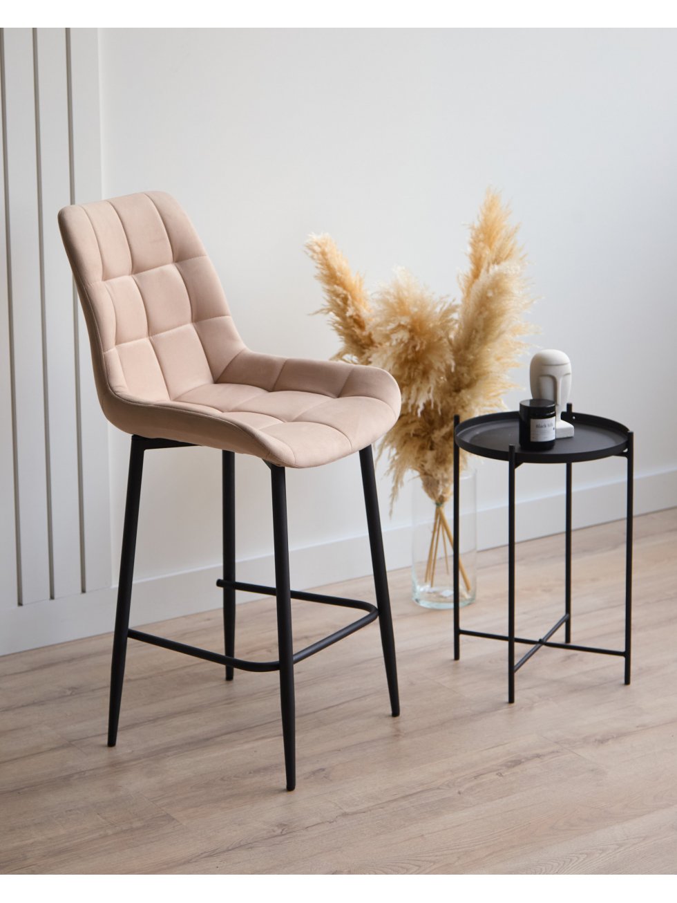 Полубарный стул Челси бежевый (zd 210) / черный