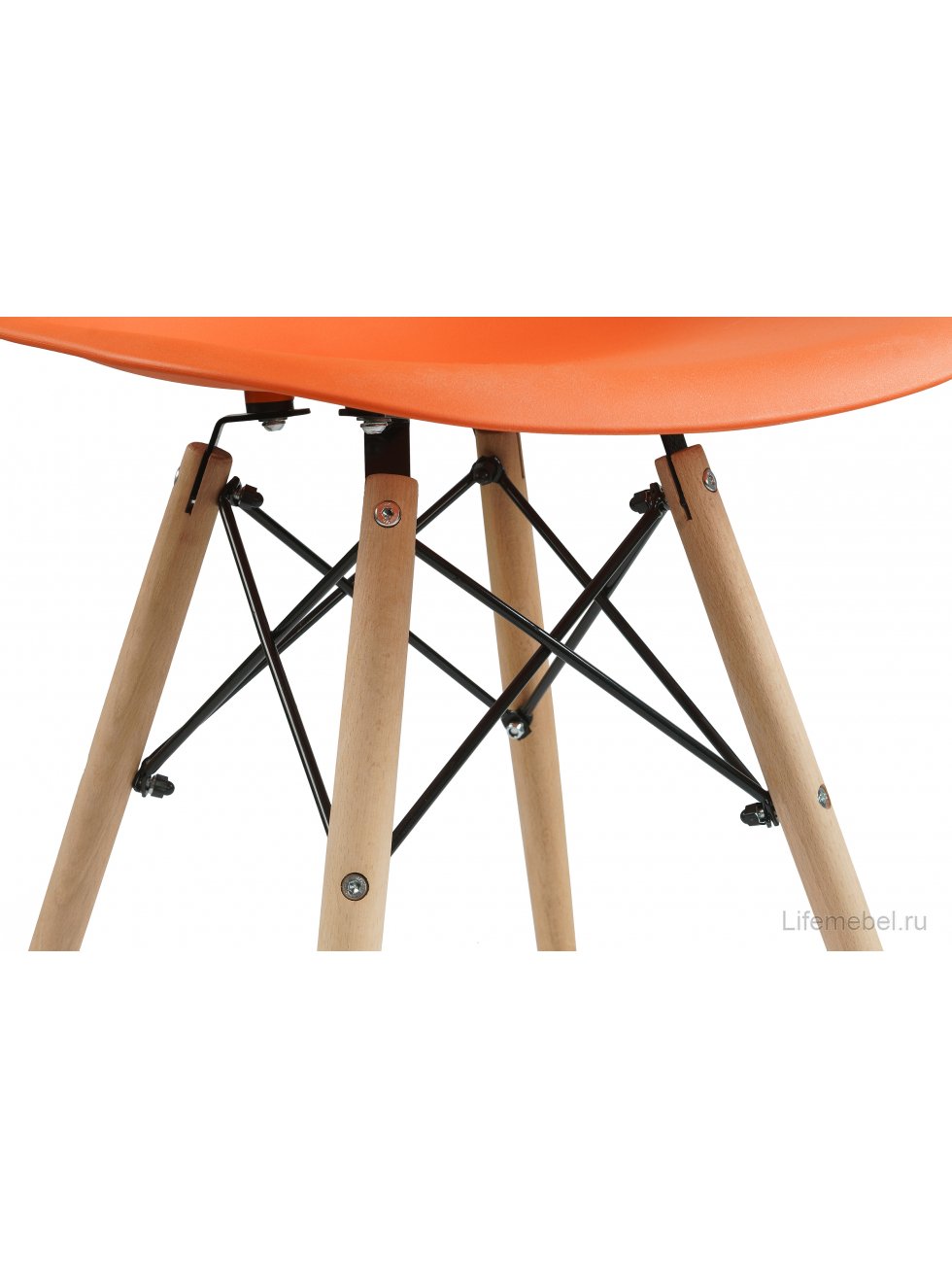 Пластиковый стул Eames PC-015 orange