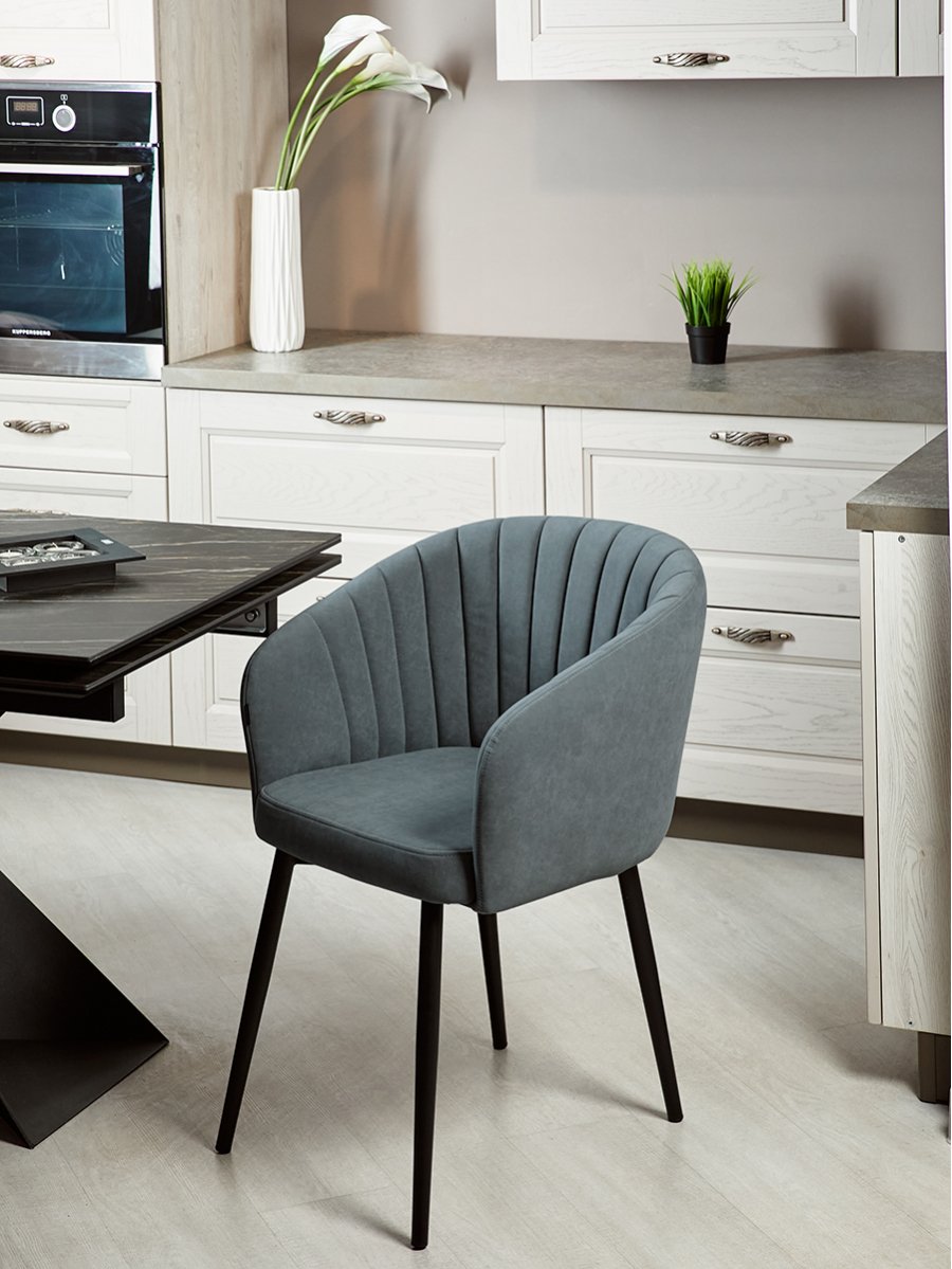 Стул на металлокаркасе Моншау velutto 32 / черный