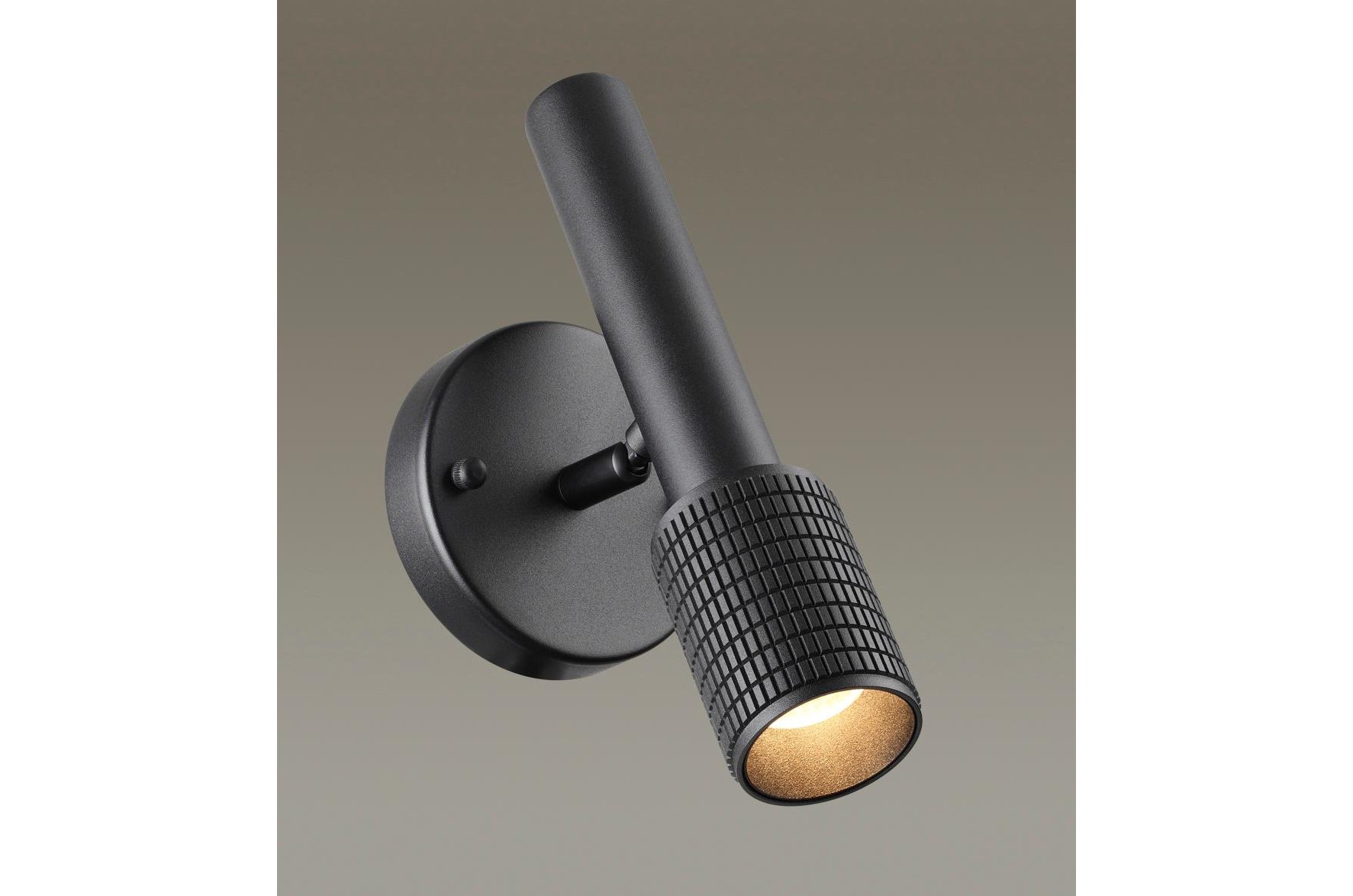 Спот Mehari 4238/1W