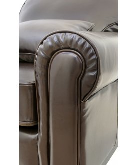 Кресло кожаное