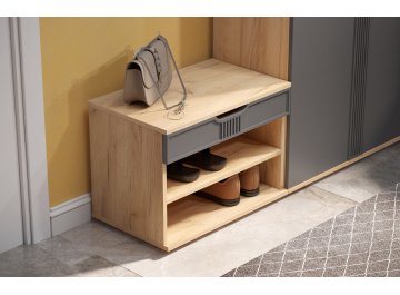 Обувница Эмилия