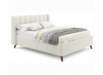 Двуспальная кровать Betsi