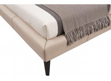 Двуспальная кровать GC1727