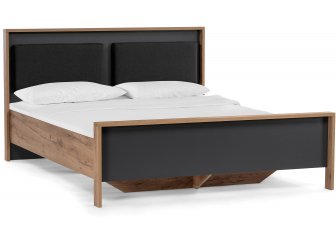 Двуспальная кровать Тхан