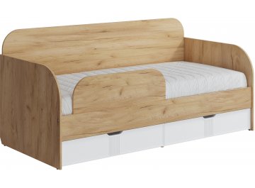 Кровать из дерева Эмилия