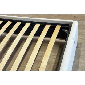 Полутораспальная кровать Хлоя