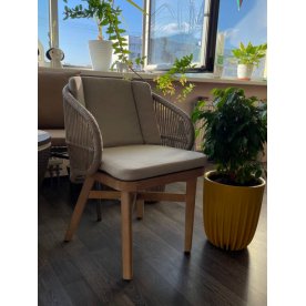 Кресло обеденное деревянное с подушками Mali натуральный