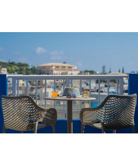 Пластиковое кресло Air