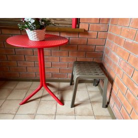 Пластиковый стол 003/4005607000