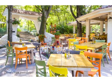 Стул пластиковый XSera-S