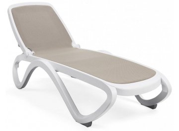 Шезлонг 003/4041700124