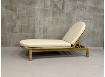 Шезлонг-лежак Pill