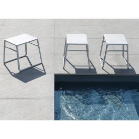 Столик пластиковый для лежака Pop