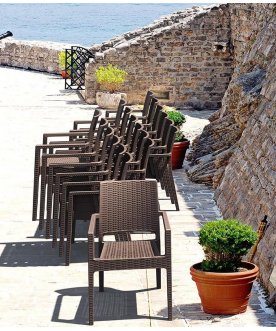 Пластиковое кресло Ibiza