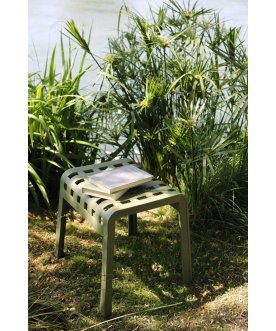 Пластиковый табурет Poggio