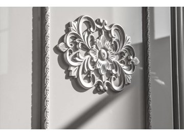 Шкаф для одежды Дольче Вита белый глянец с серебром