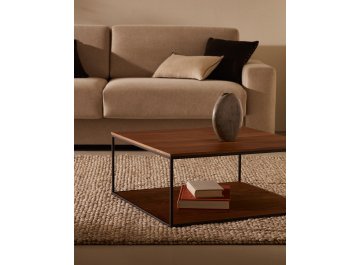 Журнальный столик Yoana