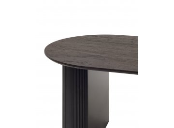 Деревянный стол Аманда