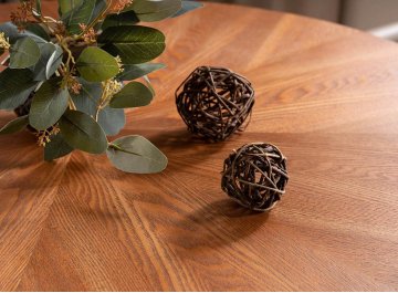 Деревянный стол Amadeo