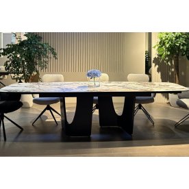 Керамический стол Birger