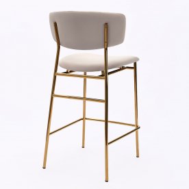 Полубарный стул Marko