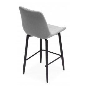 Полубарный стул Стронг