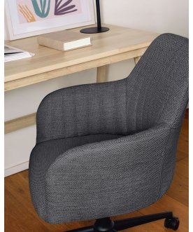 Компьютерное кресло Madina