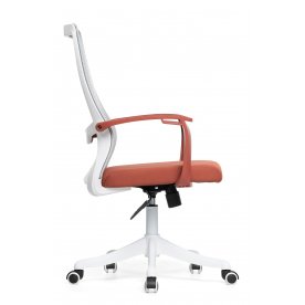 Компьютерное кресло More