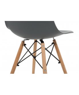Пластиковый стул Eames PC-015