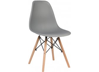 Пластиковый стул Eames