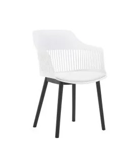 Пластиковый стул Betty