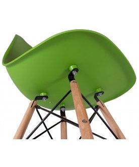 Пластиковый стул Eames