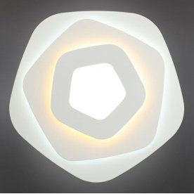 Настенный светильник Avola OML-07701-30