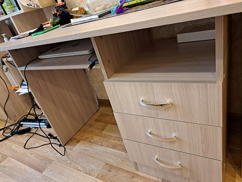 Стол письменный Бриз МДФ волна лайм / ясень светлый фото покупателя 85