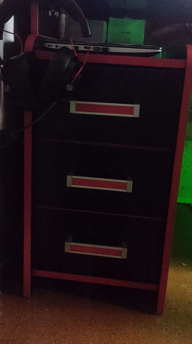 Тумба Ханна черная / красная  - Уцененный экземпляр фото покупателя 34