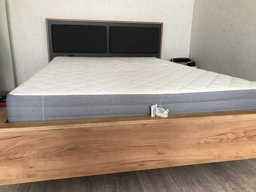 Двуспальная кровать Клауд 160х200 парящая дуб крафт золотой / антрацит фото покупателя 548