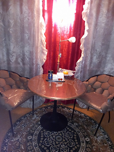 Стол Тулип 90х73 дуб вотан / белый  - Уцененный экземпляр фото покупателя 110