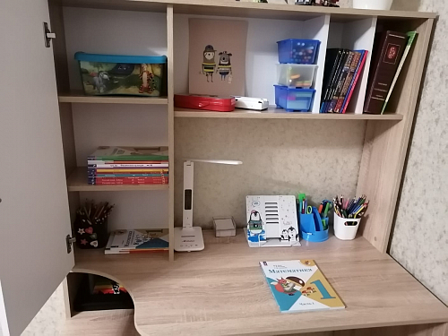 Стол компьютерный КСТ-16 бетон / белый фото покупателя 7