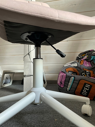 Компьютерное кресло Честер зеленый / черный фото покупателя 40