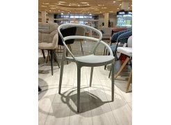 Пластиковый стул Margo чёрный из шоурума 1