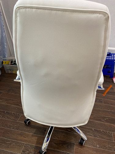 Компьютерное кресло Aragon белое фото покупателя 285