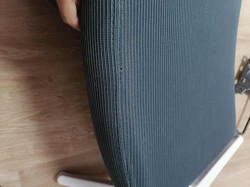 Компьютерное кресло Golem black / white фото покупателя 26