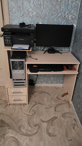 Стол компьютерный Джаз-24 правый белый фото покупателя 130