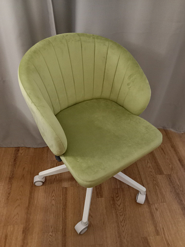 Компьютерное кресло Пард экокожа белый фото покупателя 252