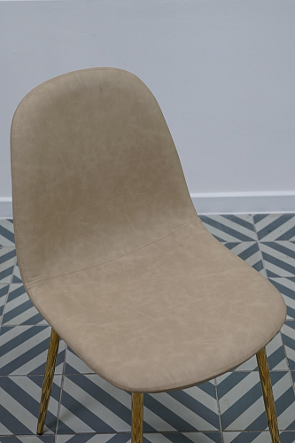 Стул на металлокаркасе Lilu dark grey / black из шоурума 4