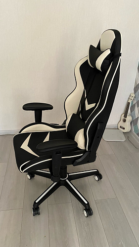 Компьютерное кресло Racer черный / красный / бежевый фото покупателя 21