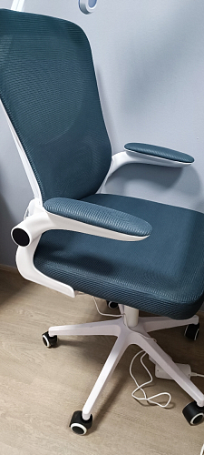 Компьютерное кресло Konfi light gray / blue / white фото покупателя 207