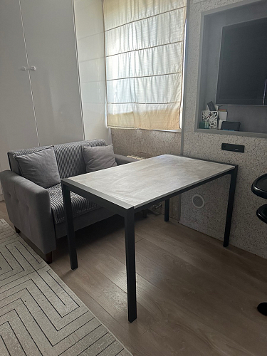 Стол Центавр бетон / графит фото покупателя 27